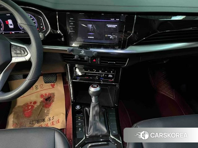 Volkswagen Passat id 4260008 из Китая 18