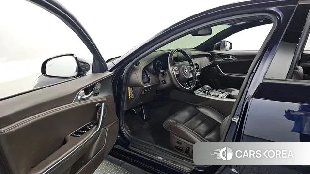 Kia Stinger id 3060028 из Кореи 20