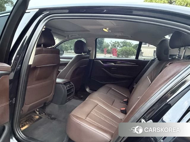 BMW 5 series id 4320739 из Китая 11