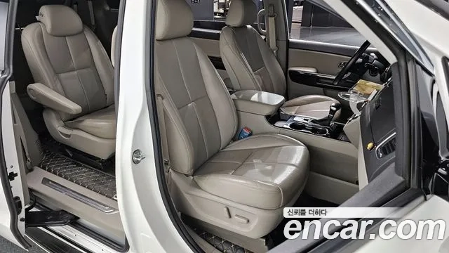 Kia The New Carnival id 2876087 из Кореи 20