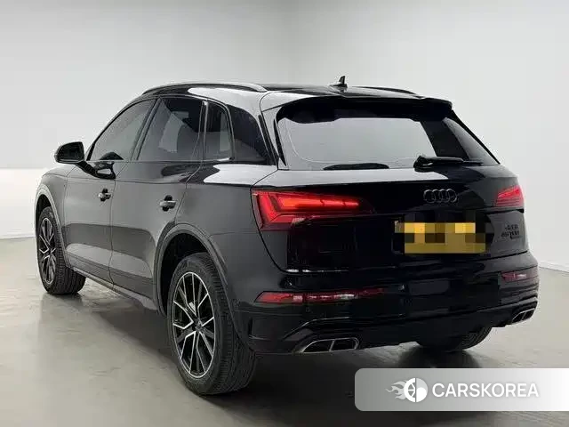 Audi Q5L id 4570669 из Китая 17