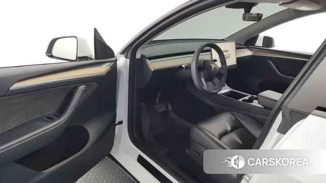 Tesla Model Y id 3256820 из Кореи 20