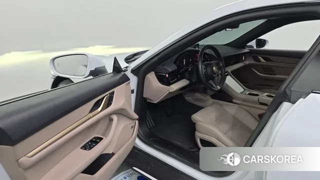 Porsche Taycan id 3560820 из Кореи 20