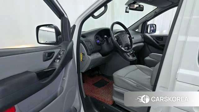 Hyundai The New Grand Starex id 3936604 из Кореи 20