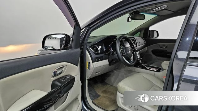 Kia The New Carnival id 4417327 из Кореи 20