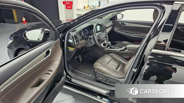 Hyundai Grandeur IG id 4325426 из Кореи 32