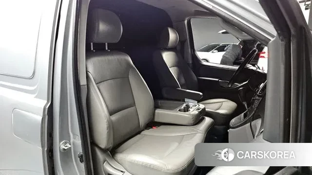 Hyundai The New Grand Starex id 3552735 из Кореи 20