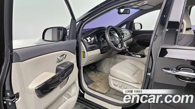 Kia The New Carnival id 2394272 из Кореи 20