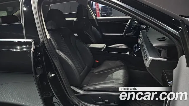 Hyundai Grandeur (GN7) id 2816127 из Кореи 20