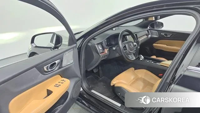 Volvo S60 3rd generation id 3208355 из Кореи 20