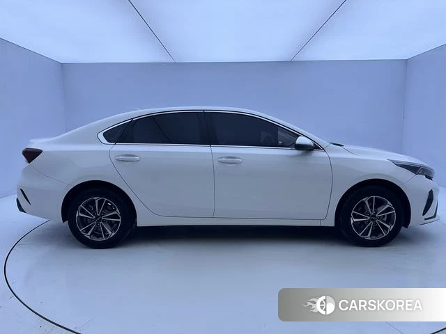 Kia K3 id 4263218 из Китая 23
