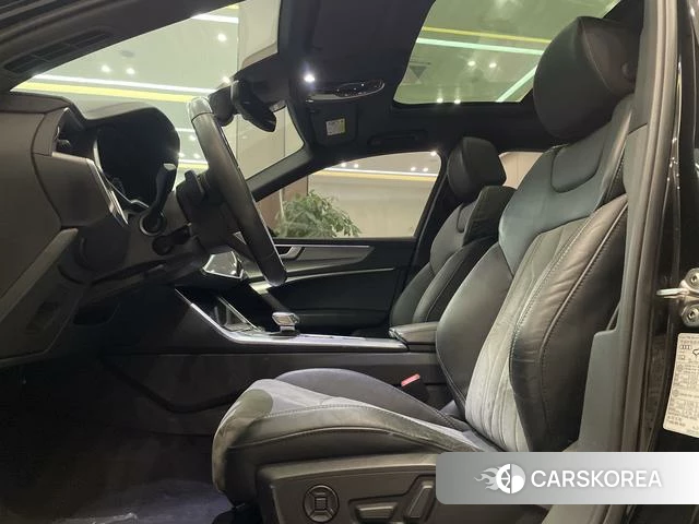 Audi A6L id 4333278 из Китая 30