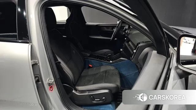 Volvo C40 Richards id 3043350 из Кореи 20