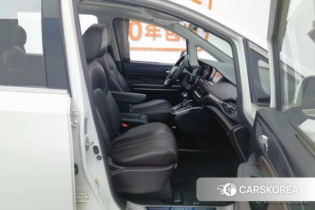 GAC Trumpchi Trumpchi M6 id 4210313 из Китая 24