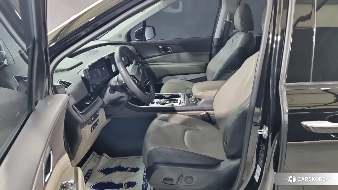 Kia The New Carnival 4th Generation id 4904454 из Кореи 18