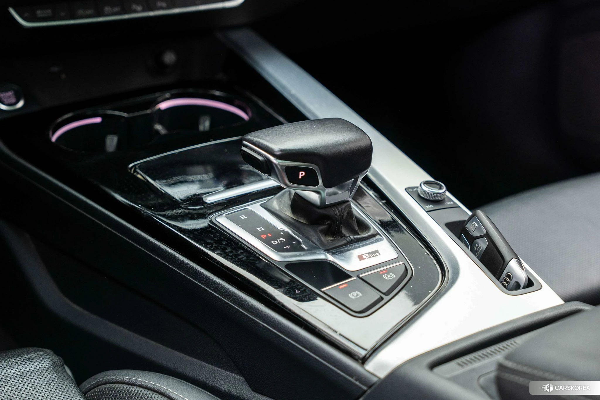 Audi A4L id 4492782 из Китая 23
