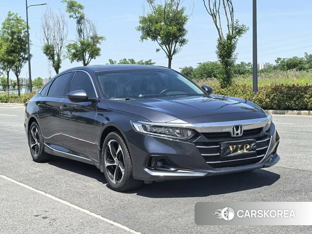 Honda Accord id 4307104 из Китая 10