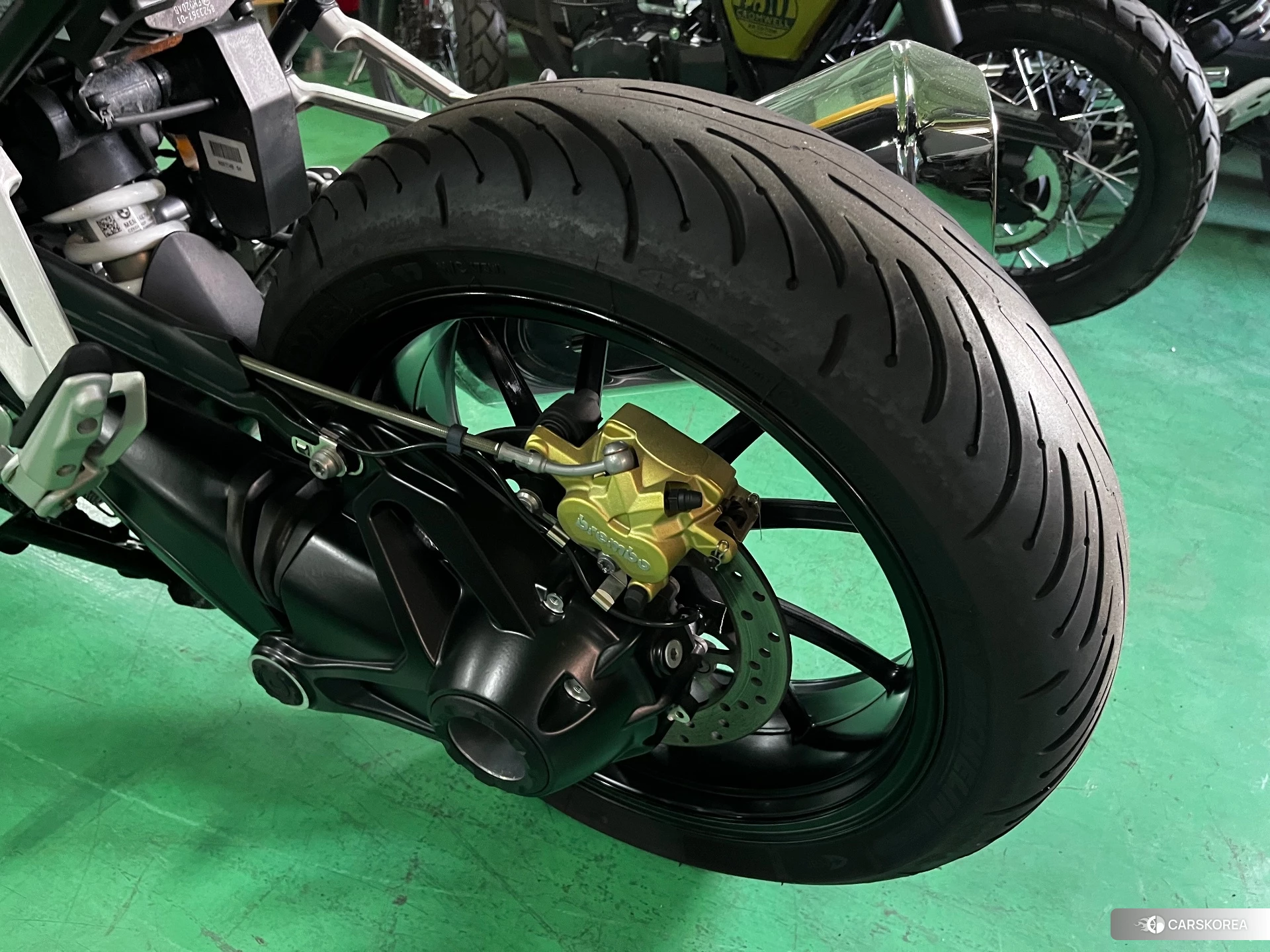 Проданный BMW R1250RS id 4312709 из Японии, фото 10