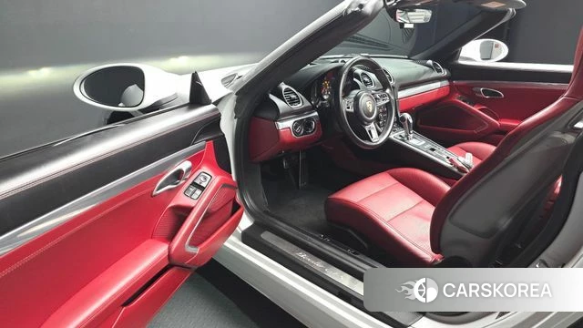 Porsche 718 Boxster id 4530381 из Кореи 35