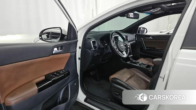 Kia Sportage The Bold id 4764574 из Кореи 36