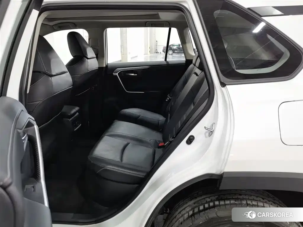 Toyota RAV4 id 4622516 из Китая 24
