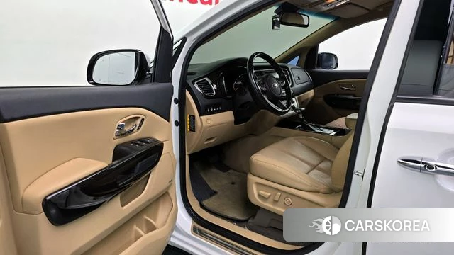 Kia The New Carnival id 4397487 из Кореи 20