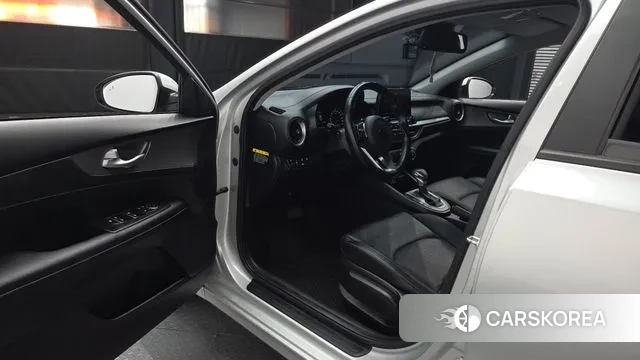 Kia Come New K3 id 3723739 из Кореи 20