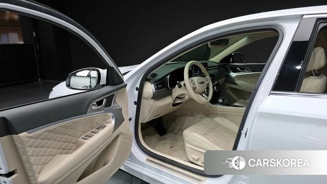 Genesis The New G70 id 3877984 из Кореи 20