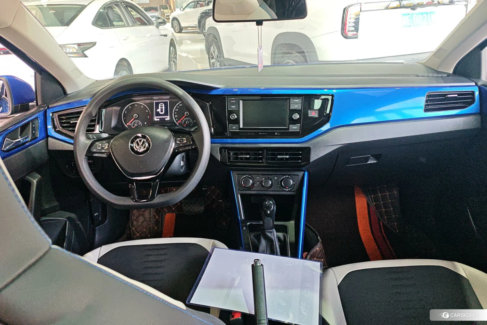Volkswagen Polo id 4440342 из Китая 17
