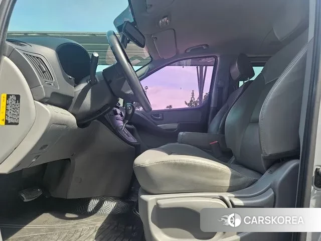 Hyundai The New Grand Starex id 3095902 из Кореи 20