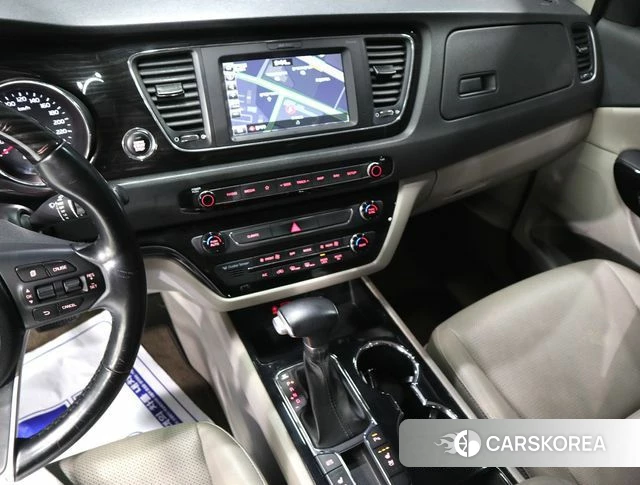 Kia The New Carnival id 4601465 из Кореи 20