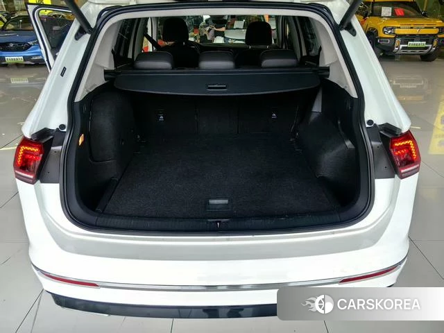 Volkswagen Tiguan L PHEV id 4321162 из Китая 13