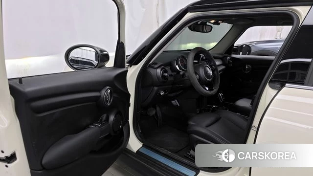 Mini Cooper id 4344839 из Кореи 30