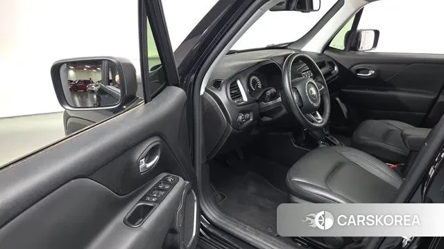 Jeep Renegade id 3044966 из Кореи 20