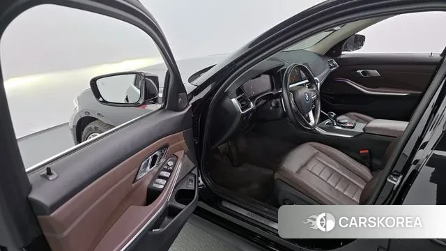 BMW 3 Series (G20) id 3412103 из Кореи 20