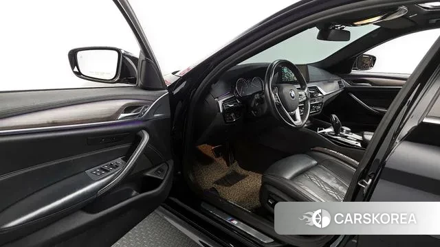 BMW 5 Series (G30) id 3449795 из Кореи 20