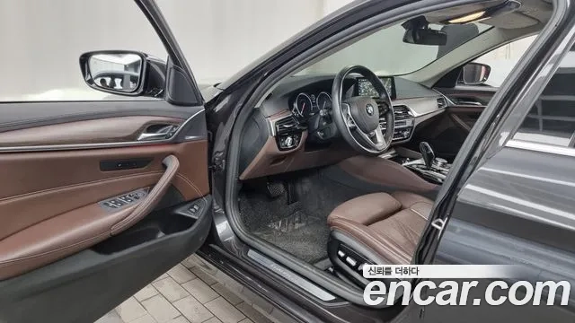 BMW 5 Series (G30) id 2956940 из Кореи 20