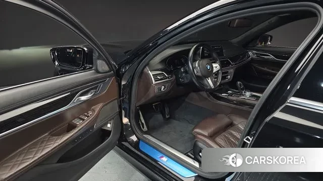 BMW 7 Series (G11) id 3777894 из Кореи 20