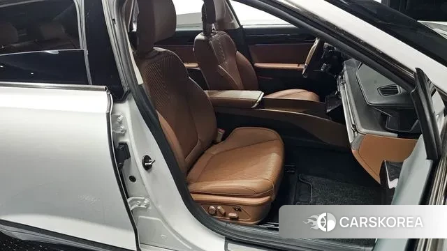 Hyundai Grandeur (GN7) id 3477918 из Кореи 20