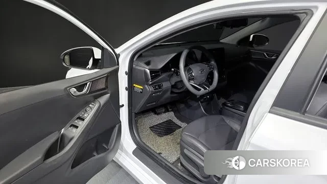 Hyundai The New Ionic Electric id 3390572 из Кореи 20