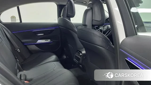 Mercedes-Benz E-Class W214 id 2914862 из Кореи 17