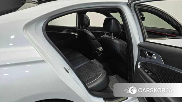 Genesis G70 id 4794966 из Кореи 34
