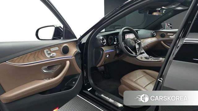 Mercedes-Benz E-Class W213 id 4696379 из Кореи 20