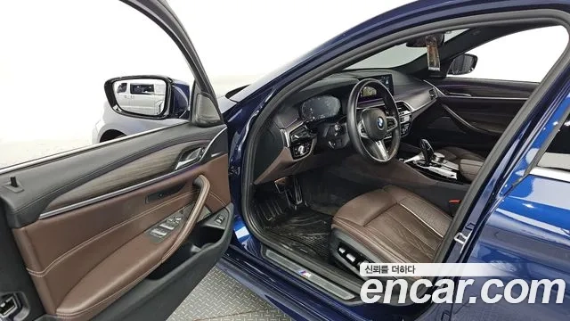 BMW 5 Series (G30) id 2916874 из Кореи 20