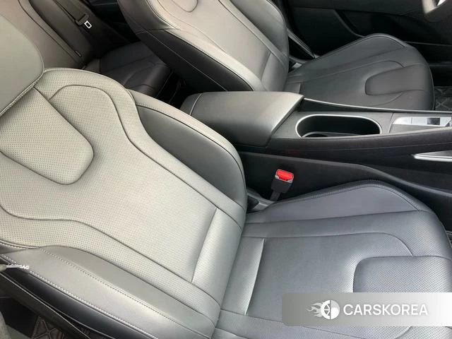 Hyundai Elantra id 4274781 из Китая 30