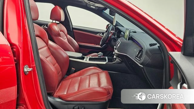 Kia Stinger id 4535866 из Кореи 35