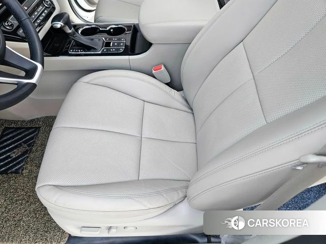 Kia The New Carnival id 4581343 из Кореи 20