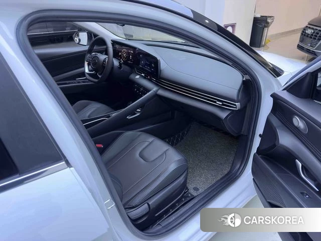 Hyundai Elantra id 4241007 из Китая 19