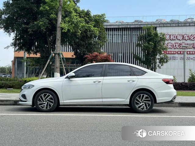 Volkswagen Lavida id 4278243 из Китая 13