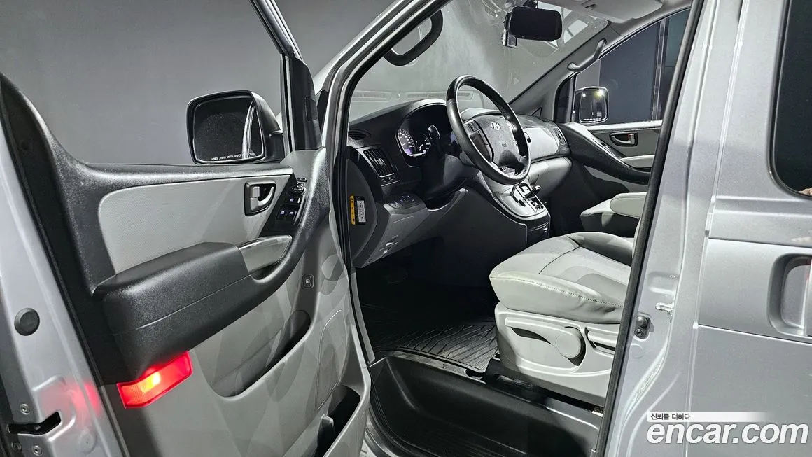 Hyundai The New Grand Starex id 2097023 из Кореи 20